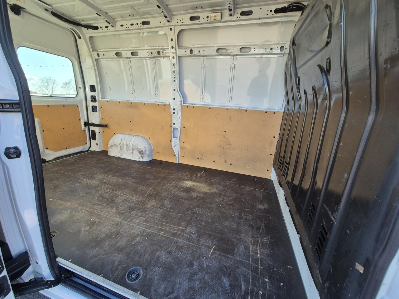 Renault Master 2.3 Diesel 150CV L2H2 2021