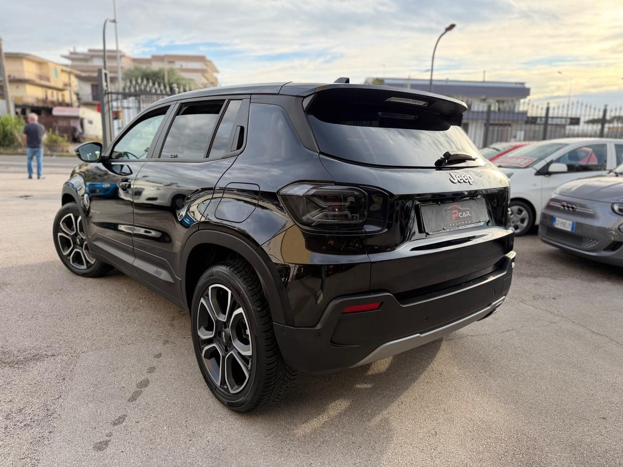 Jeep Avenger 1.2 Turbo 100 CV Summit 0 VINCOLI