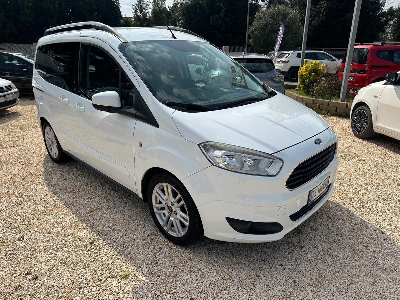 FORD TOURNEO COURIER 1.0 BENZINA EURO 6B