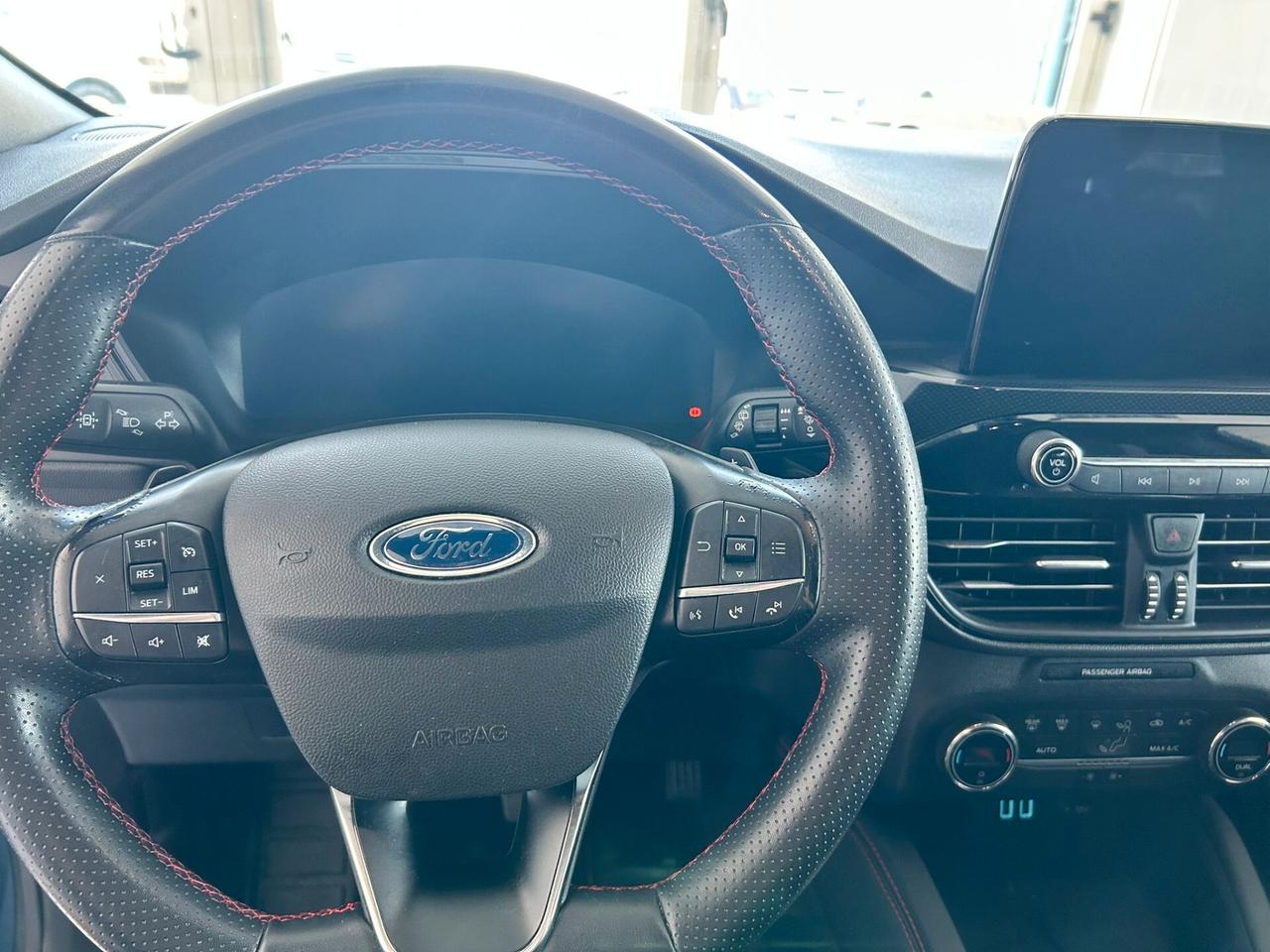 Ford Kuga 1.5D autocarro 2WD ST-Line 2021