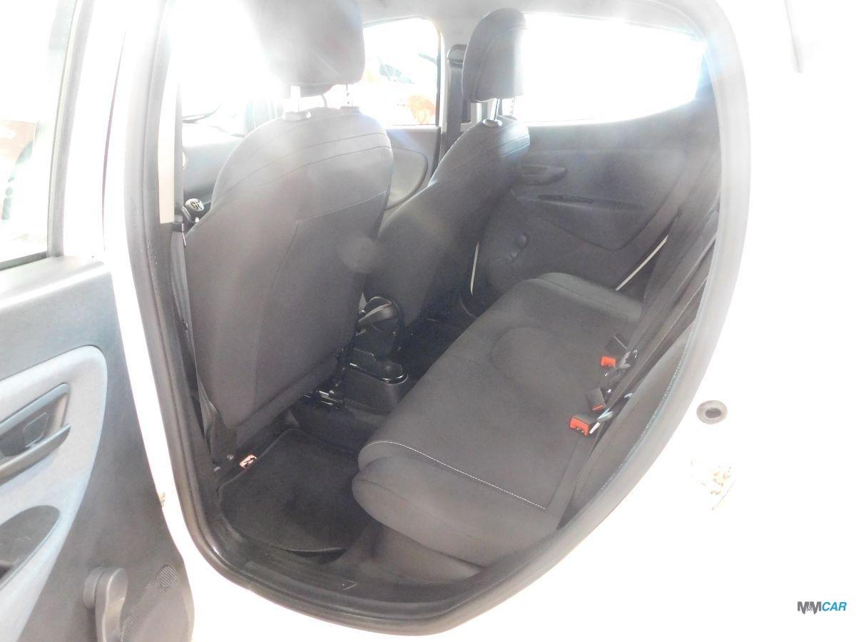 LANCIA - Ypsilon - 1.0 FireFly 5p.S&S Hybryd Gold