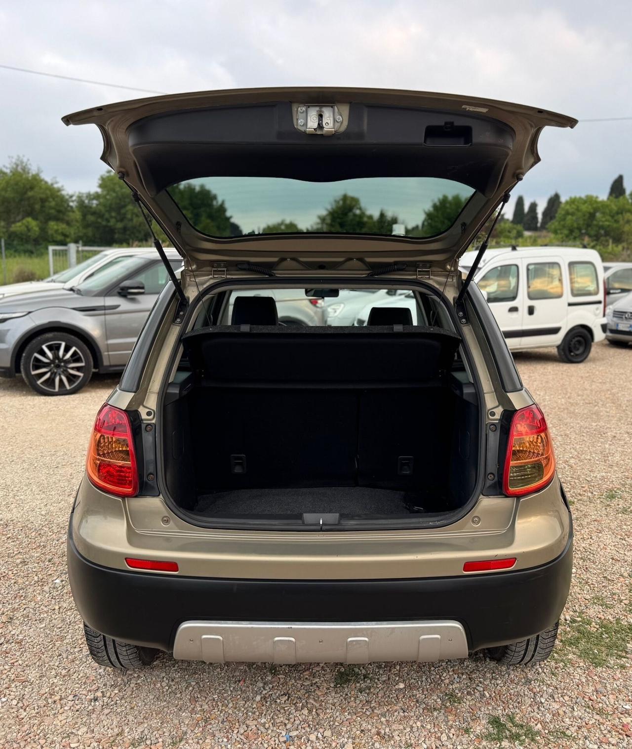 Fiat Sedici 1.6 16V 4x4 Emotion GPL
