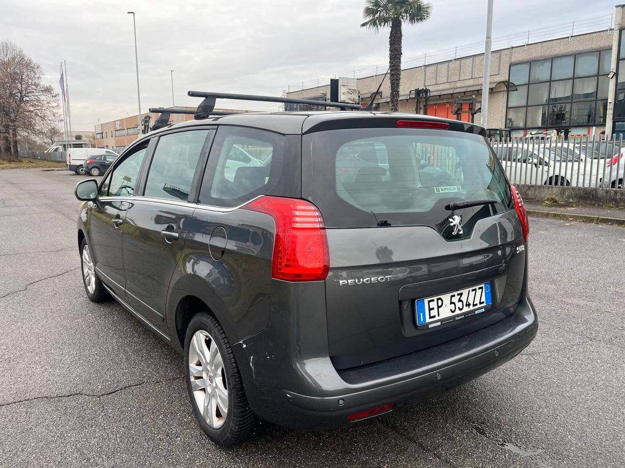 Peugeot 5008 1.6 HDi 112CV Active