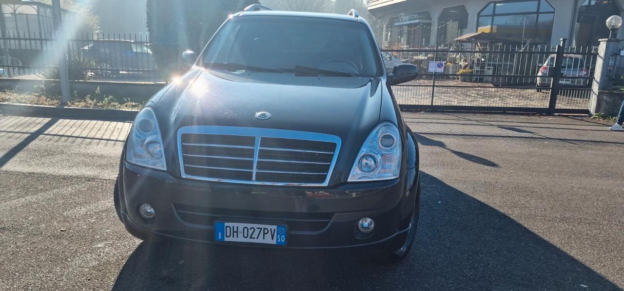 Ssangyong REXTON II 2.7 XDi TOD Luxury