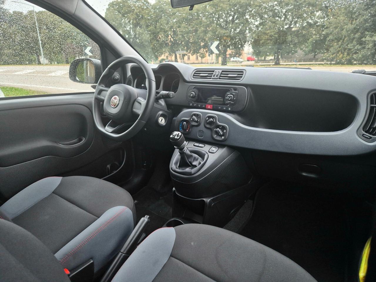 Fiat Panda 1.2 Easy Benzina NEOPATENTATI PROMO GARANZIA 24 MESI