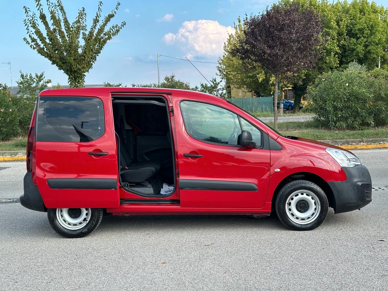 Peugeot AUTOCARRO 5 POSTI Tepee 1.6 hdi