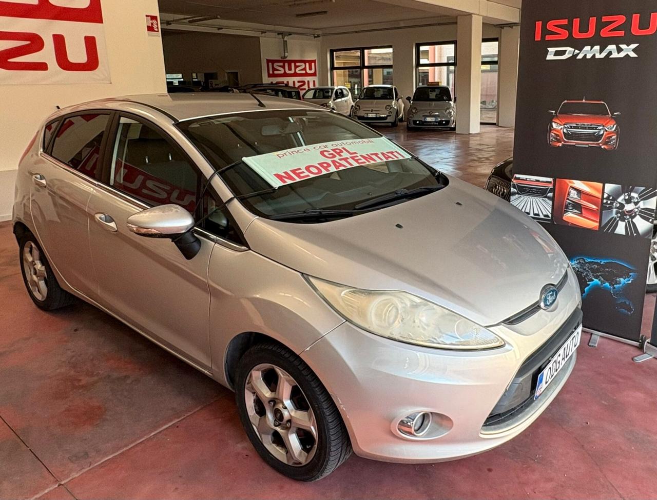 FORD FIESTA serie 3 benzina -GPL orig.FORD 1.4 Con Km 103.119 garanzia 12 mesi