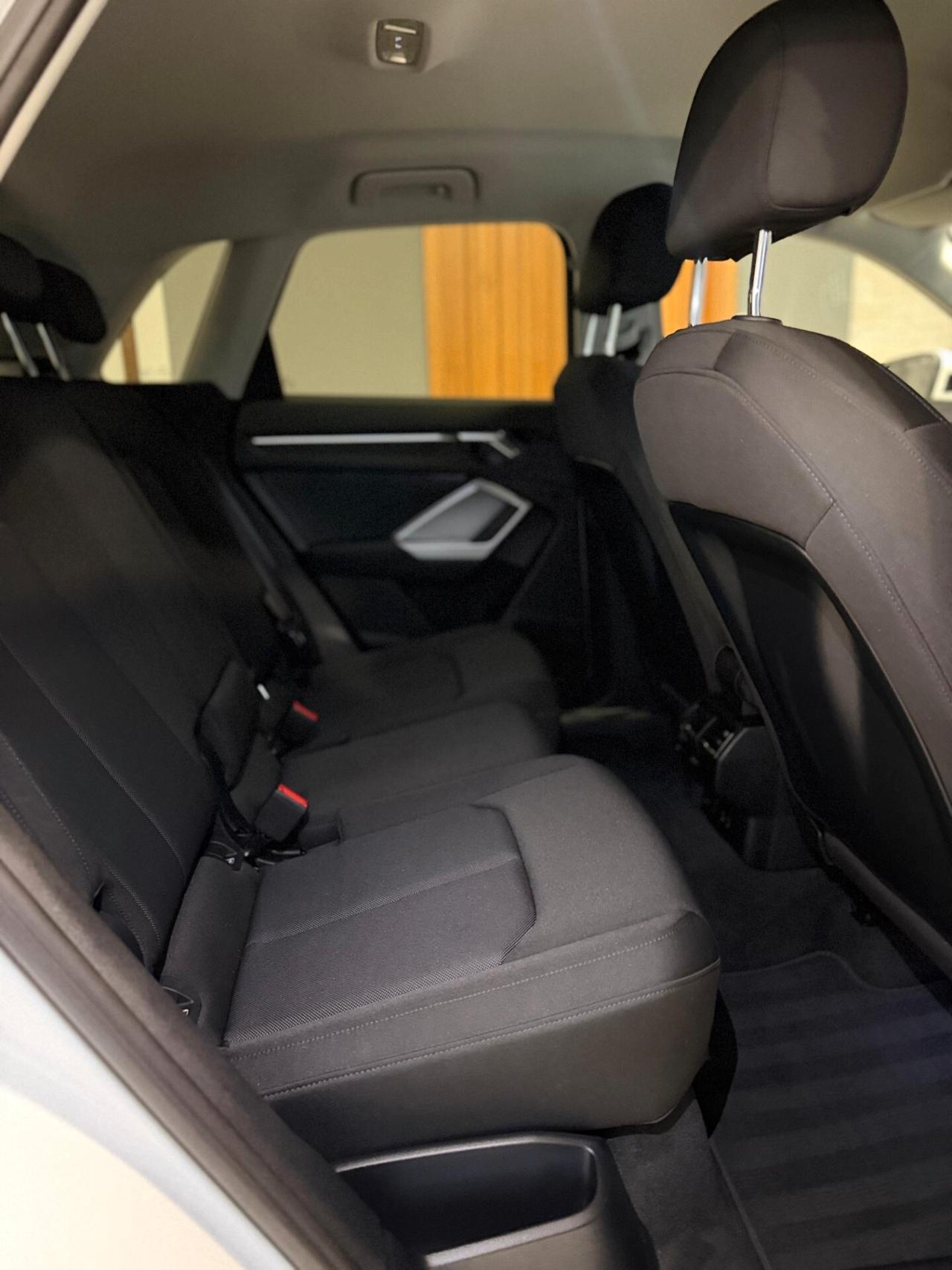 Audi Q3 35 TDI quattro S tronic