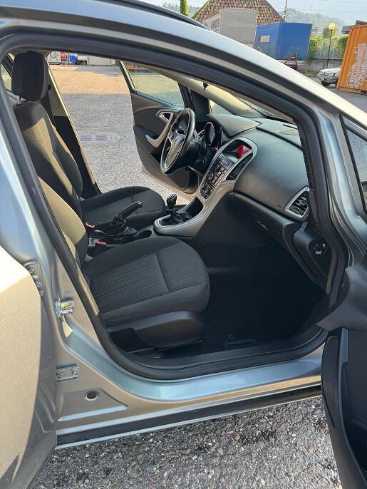 Opel Astra 1.7 CDTI 110CV Sports Tourer Elective