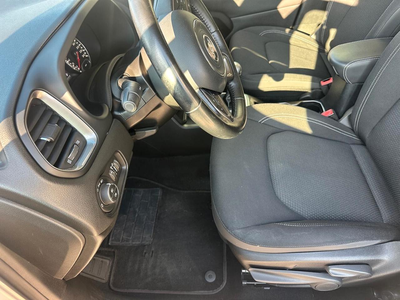 Jeep Renegade 1.6 Mjt 120 CV Limited NEOPATENTATI