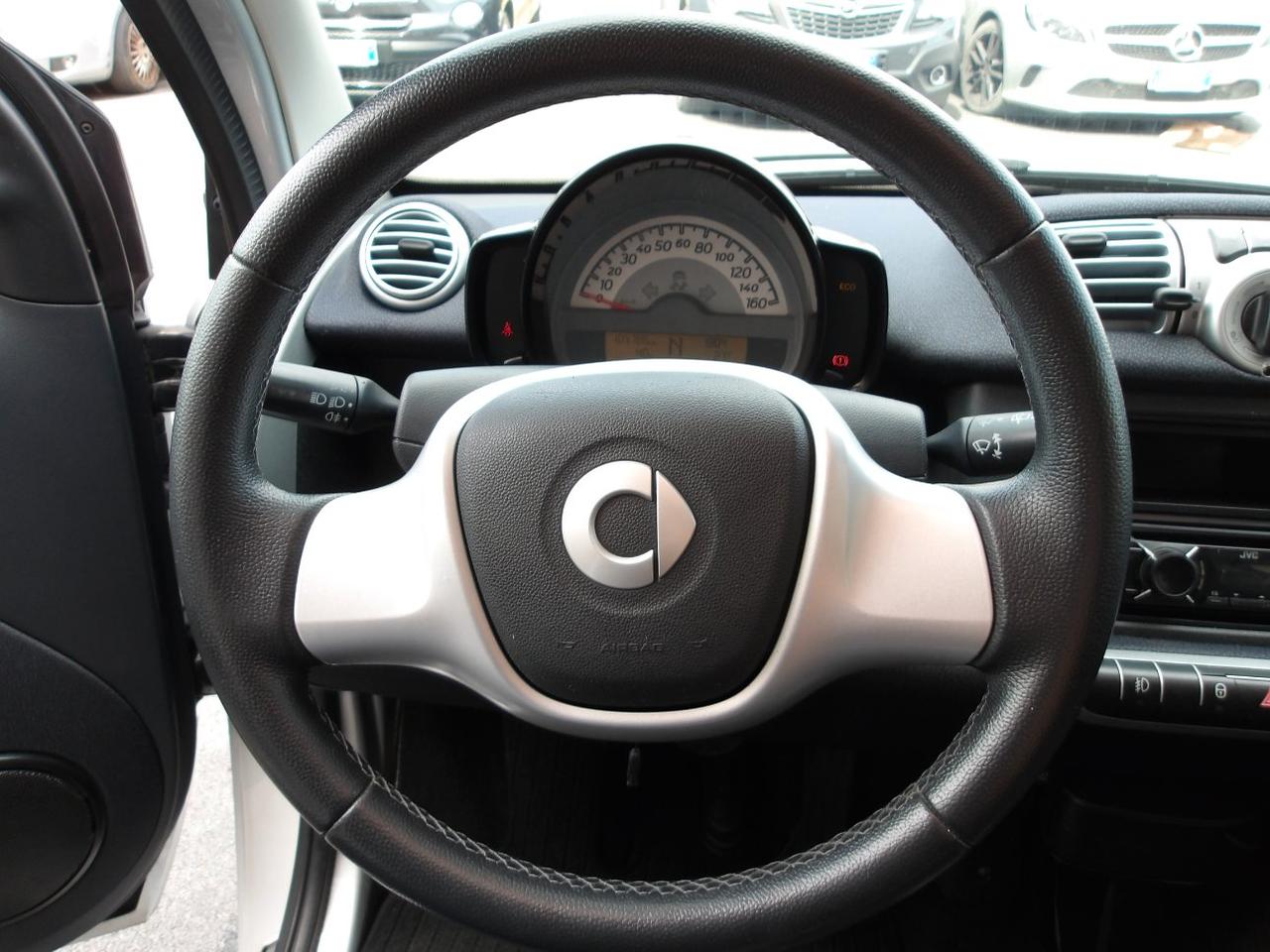Smart fortwo coupe Fortwo 1.0 mhd Pure 70cv