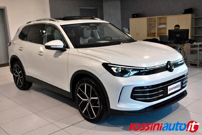 VOLKSWAGEN TIGUAN 2.0 TDI 150 CV DSG ELEGANCE + MATRIX + R20 + TETTO
