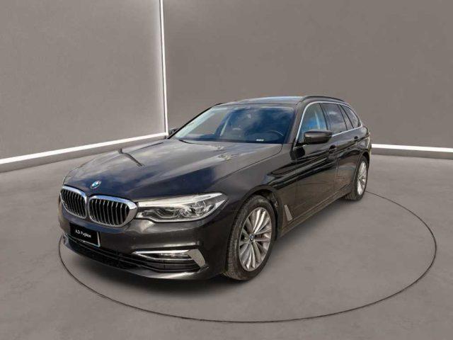 BMW 525 Serie 5(G30/31/F90) - d Touring Luxury