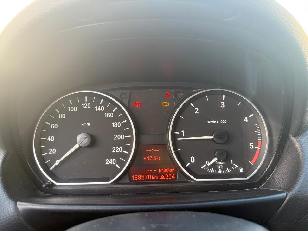 Bmw 118d 2.0 143CV cat 5 porte Futura DPF