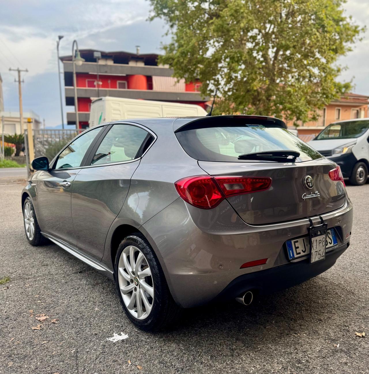 Alfa Romeo Giulietta 1.6 JTDm-2 105 CV Distinctive