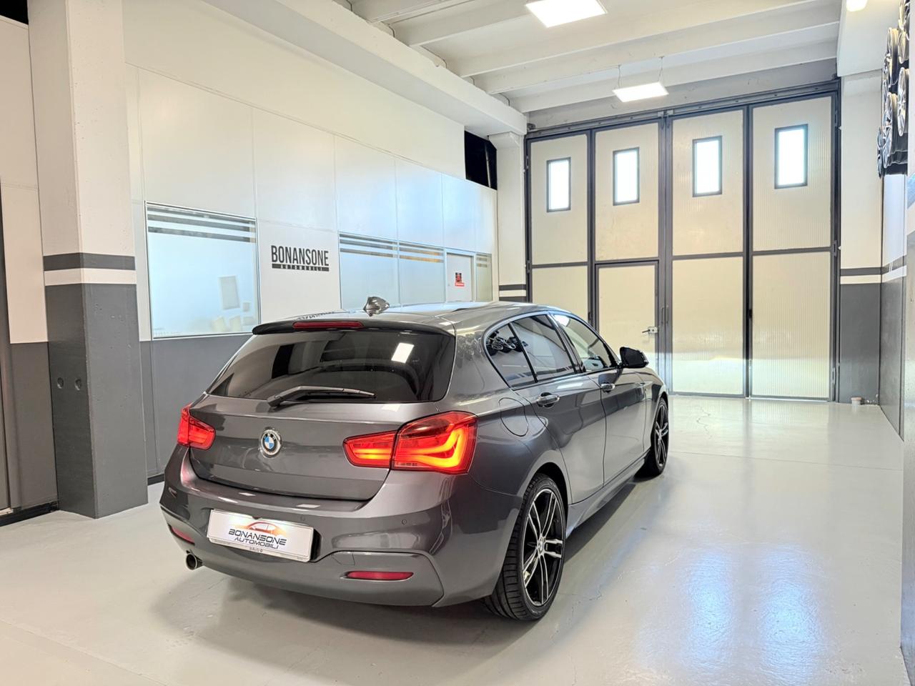 Bmw 118 118d 5p. Msport