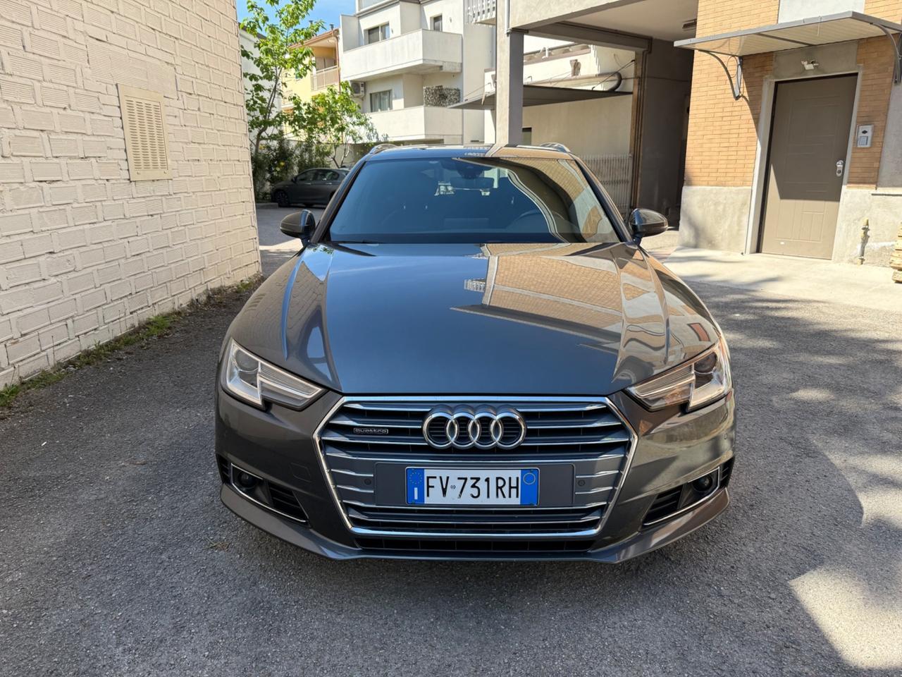 Audi A4 Avant 2.0 TDI quattro S tronic Business Sport