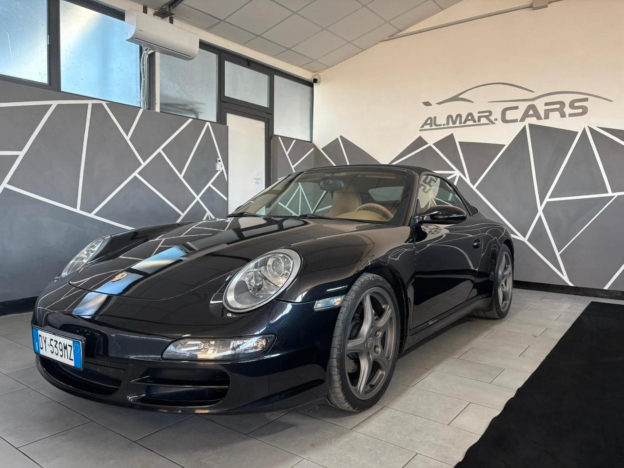 Porsche 911 Carrera Cabriolet
