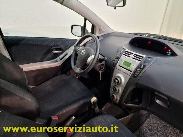 TOYOTA Yaris 1.3 5 porte Sol