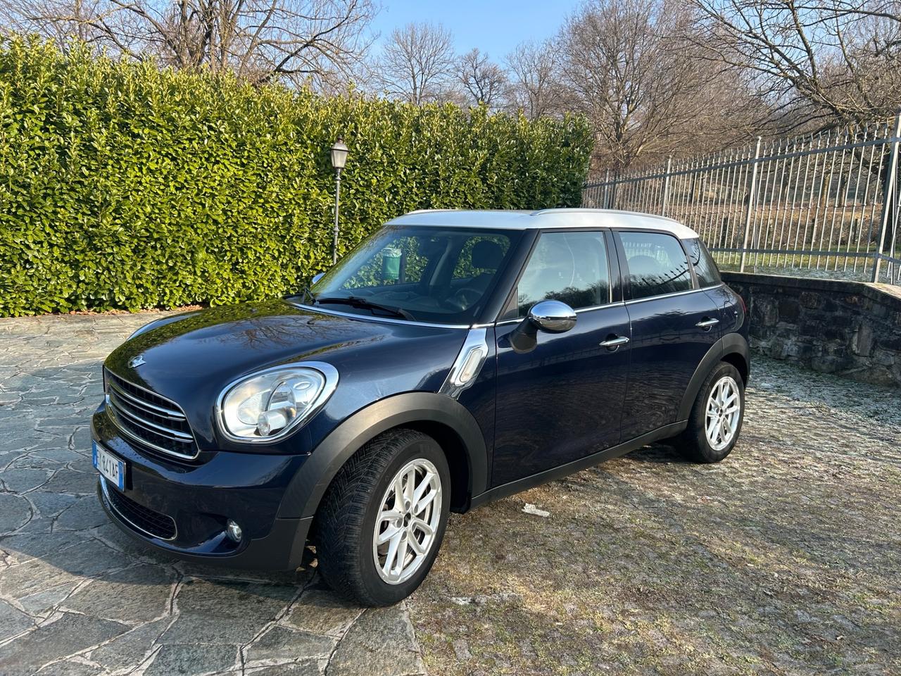 Mini Cooper D Countryman 2.0 Business Automatica