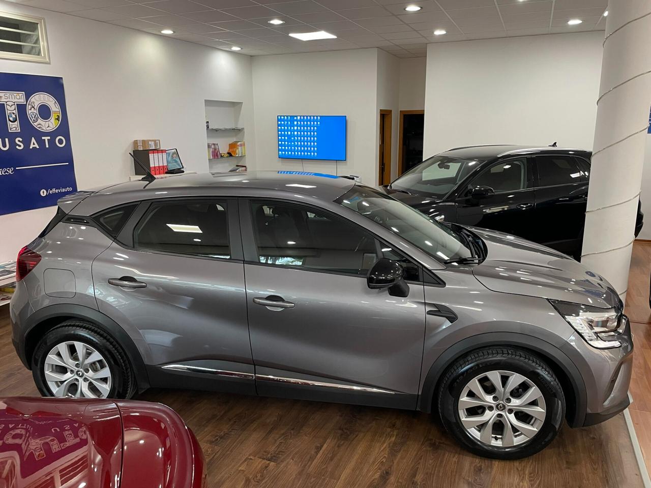 RENAULT CAPTUR BLUE dCi 115CV EDC BUSINESS