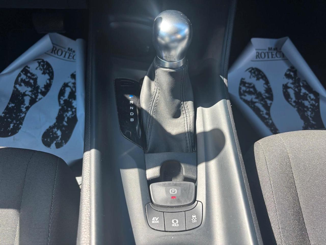Toyota C-HR 1.8 Hybrid E-CVT Business