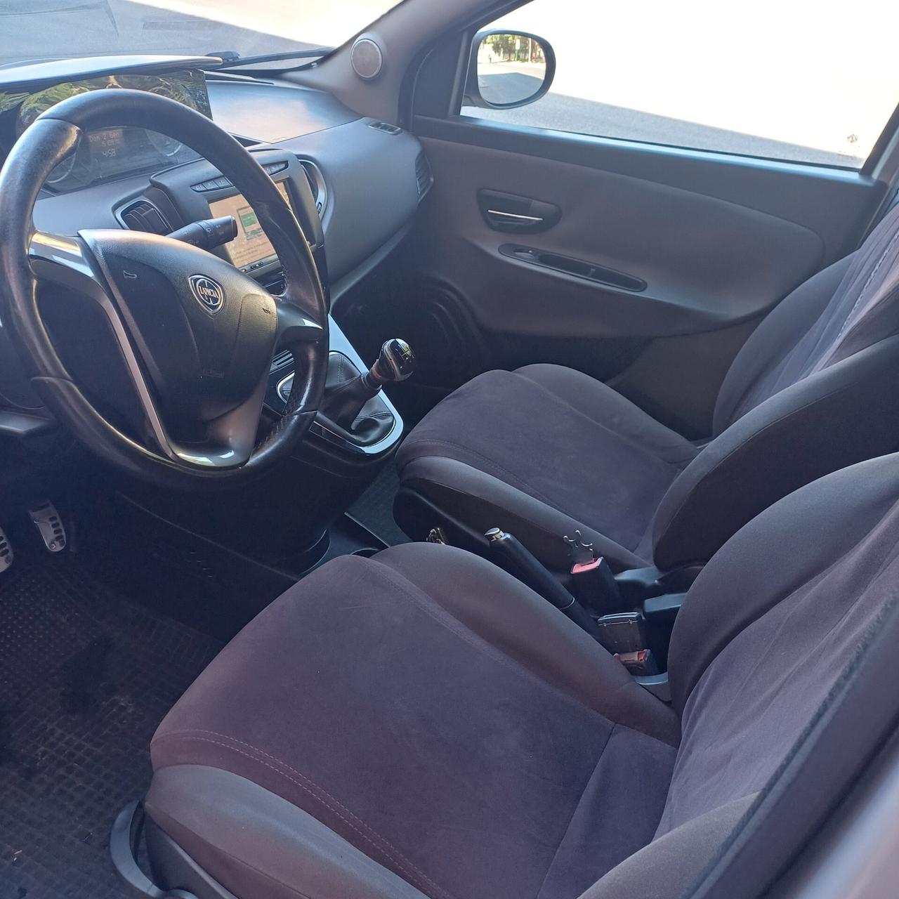 Lancia Ypsilon 1.3 MJT 16V 95 CV 5 porte S&S Platinum