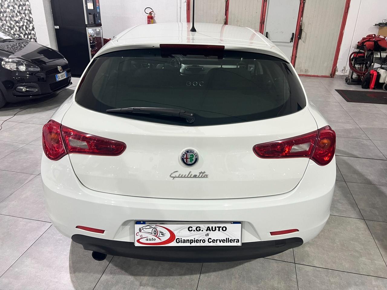 Alfa Romeo Giulietta 1.6 JTDm-2 105 CV Progression 2012