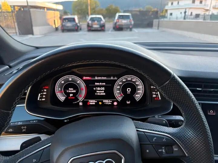 Audi Q8 50TDI 286CV COMPETITION BANG&OLUFSEN 23" CARBONIO