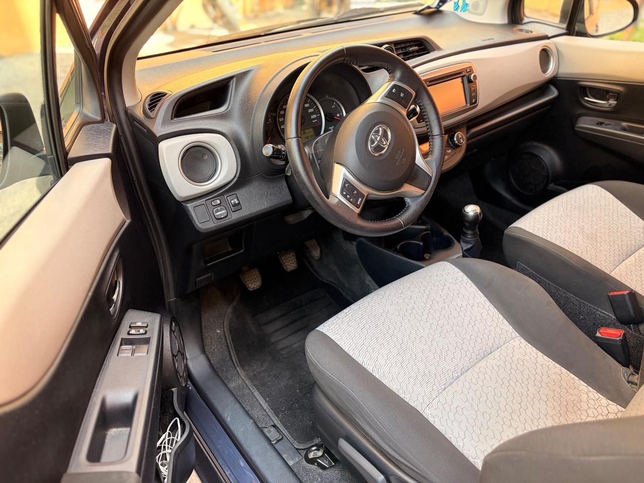 Toyota Yaris 1.0 3 porte