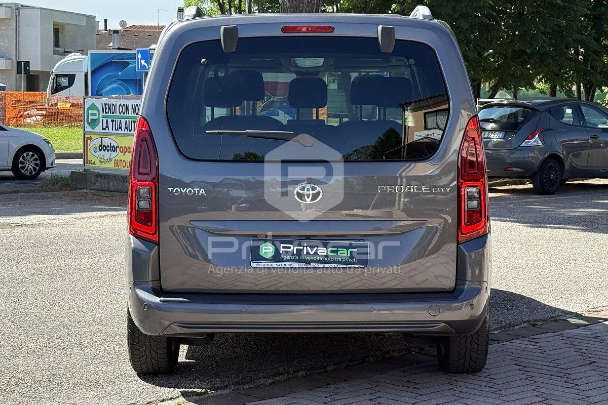TOYOTA Proace City Verso 1.2 110 CV S&S Short D Executive