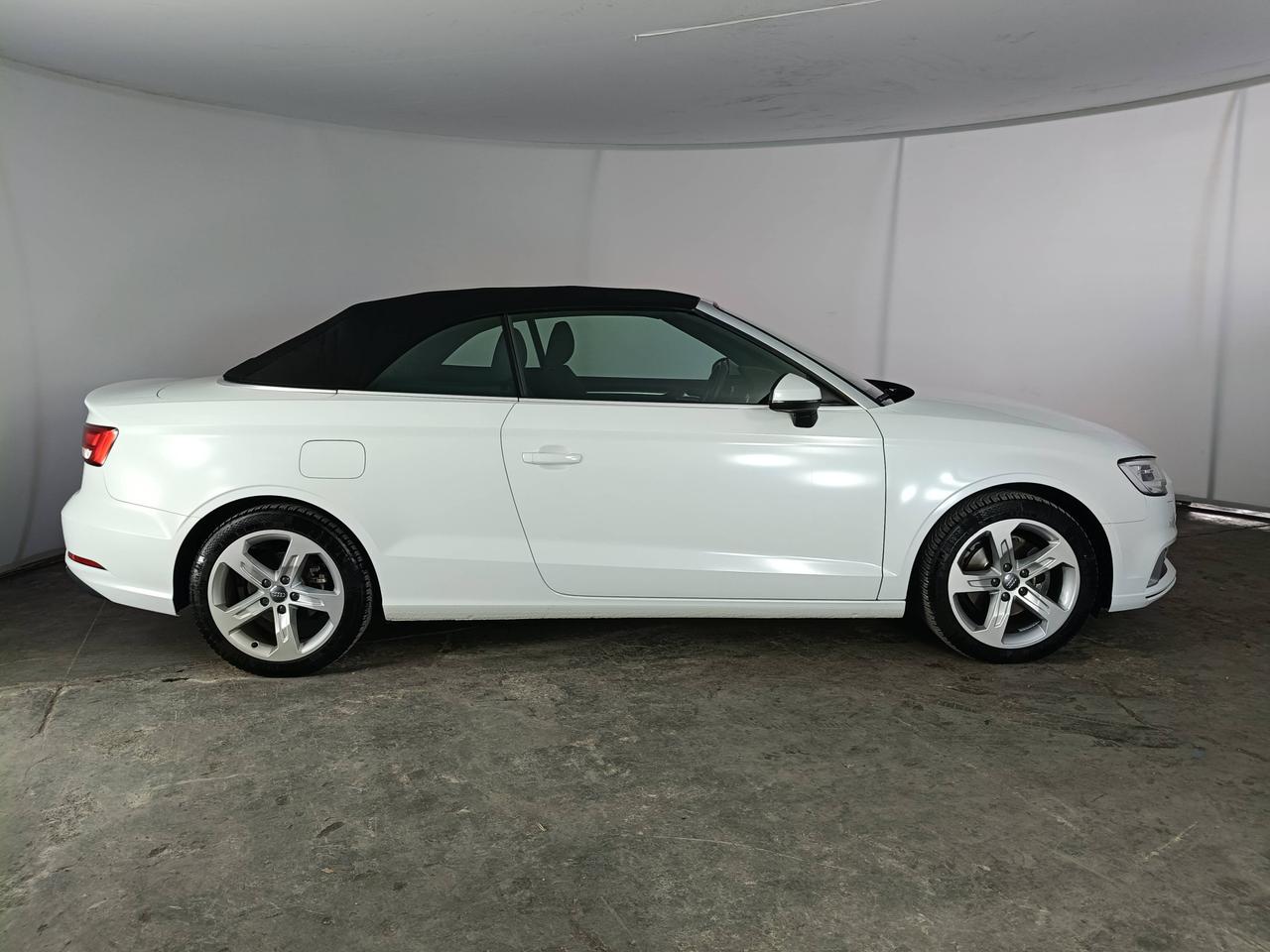 AUDI A3 III 2016 Cabriolet - A3 Cabrio 1.6 tdi Sport 116cv