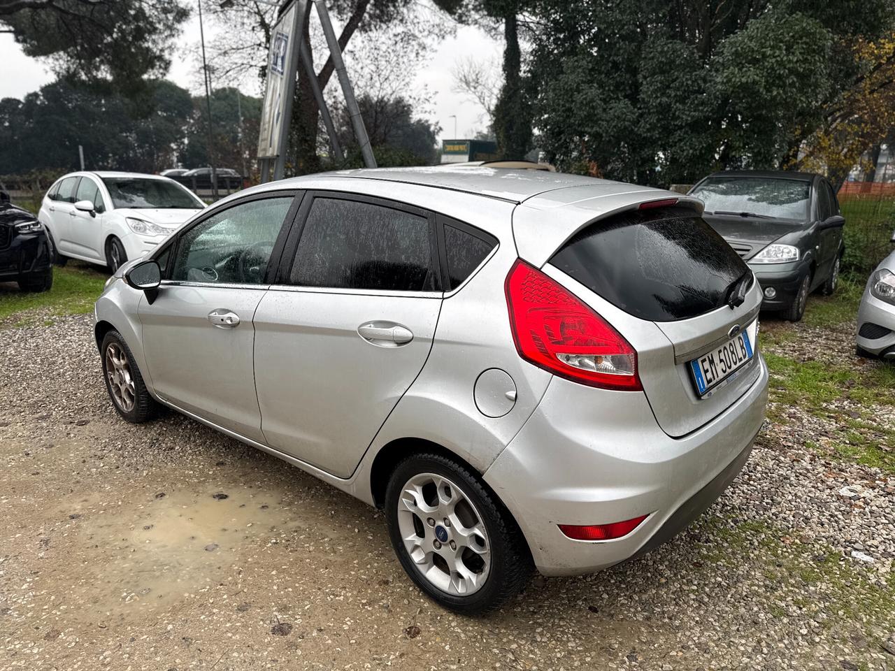 Ford Fiesta 1.4 TDCi 70CV 5 porte Titanium