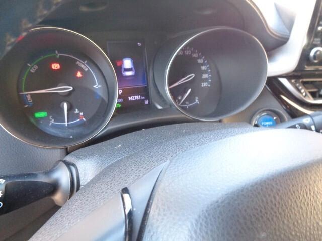 Toyota C-HR 1.8 Hybrid E-CVT Active PICCOLO DANNO ANTERIORE