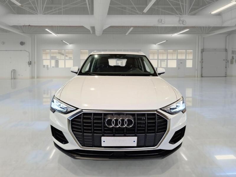 AUDI Q3 45 TFSI e S tronic Business