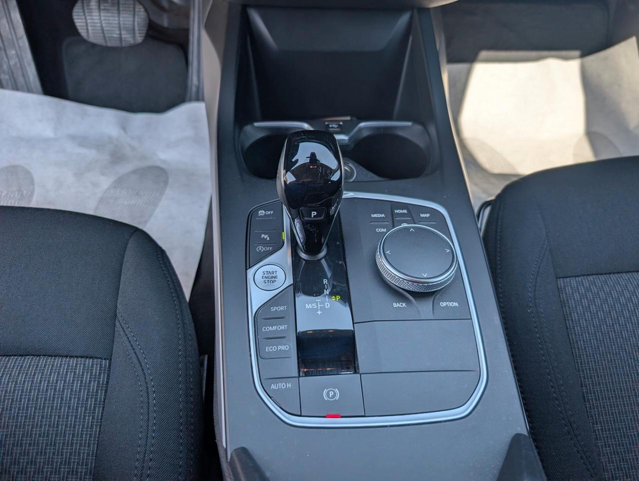 Bmw 116 116d 5p. Msport