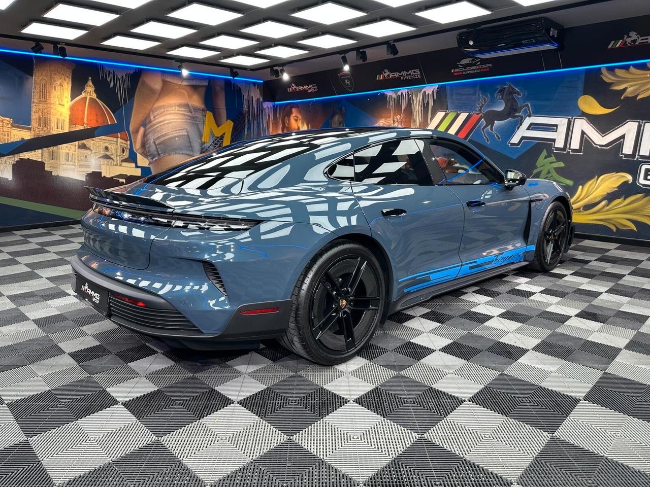 Porsche Taycan turbo GT 1108 CV (333)