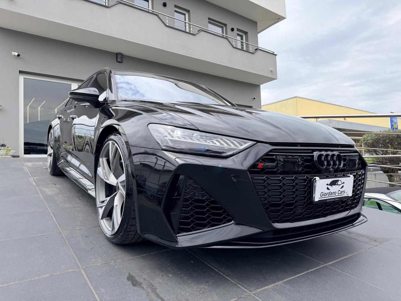 Audi RS6 RS 6 Avant 4.0 TFSI V8 quattro tiptronic Performance