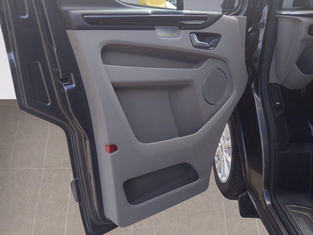 FORD tourneo custom 320 2.0 tdci 185cv Titanium L1H1 auto DUE TAGLIANDI INCLUSI del 2021