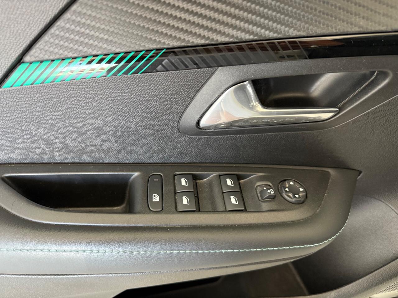 Peugeot 208 PureTech 75 Stop&Start 5 porte Allure