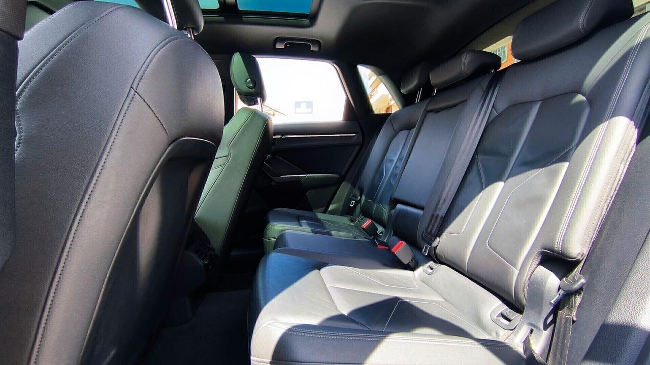 Audi Q3 35 2.0 TDI 150CV S tronic S line edition