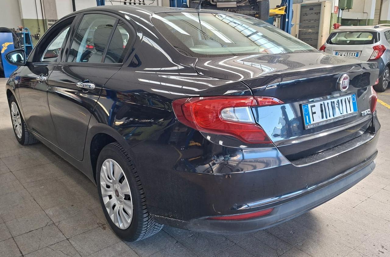 Fiat Tipo 1.4 4 porte Easy