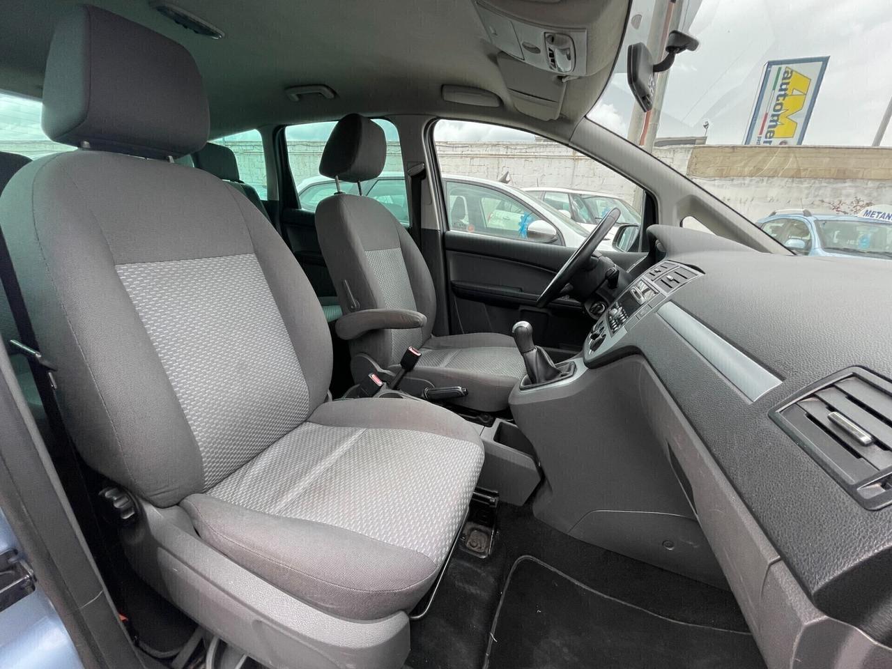 Ford C-Max 1.6 TDCi (90CV)"132.000km"