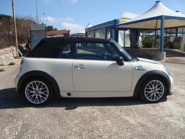Mini Cooper SD 2.0 143CV Cabrio