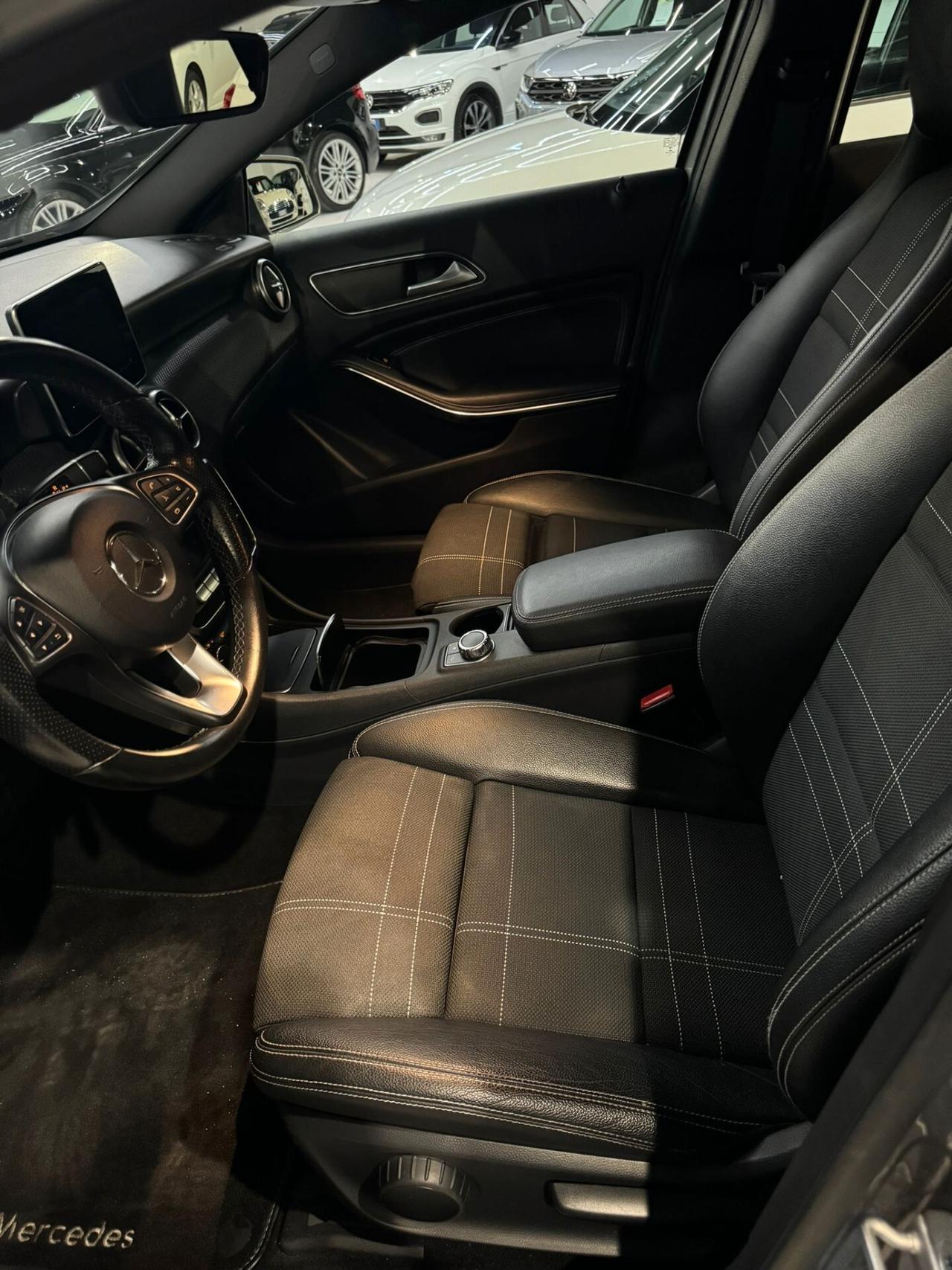 Mercedes-benz A 180 d Premium