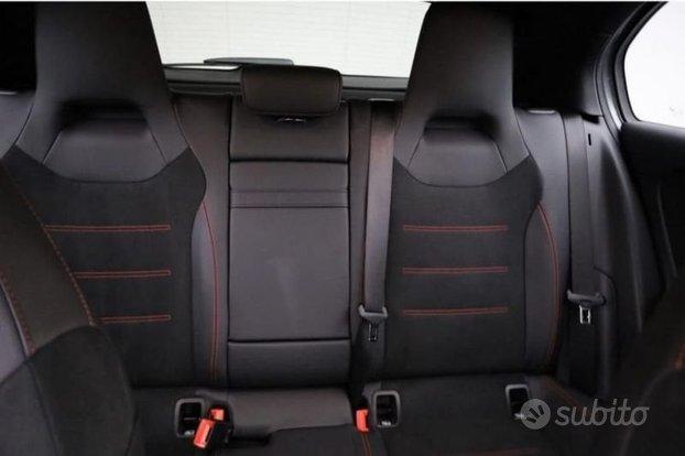 Mercedes-Benz Classe A AMG LINE NIGHT 19