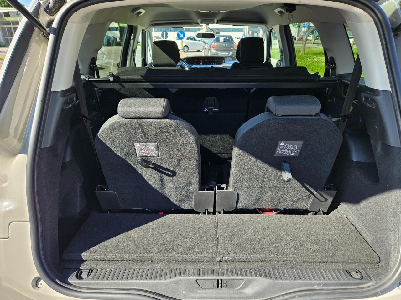 Citroen C4 Grand Spacetourer 1.5 bluehdi Shine s&s 130cv eat8 7 posti