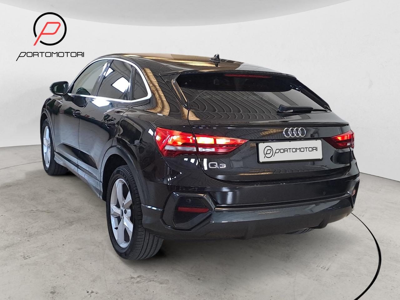 AUDI Q3 2ª serie - Q3 SPB 35 TDI S tronic