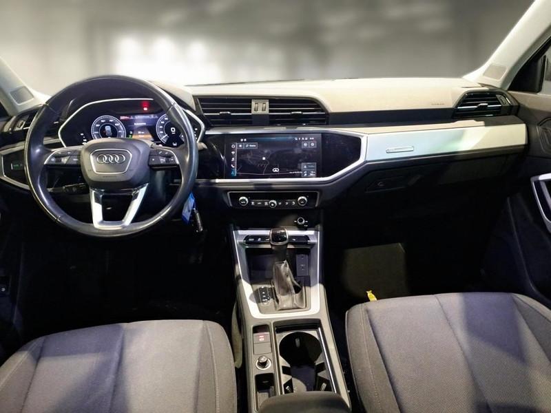 AUDI Q3 45 TFSI e S tronic Business