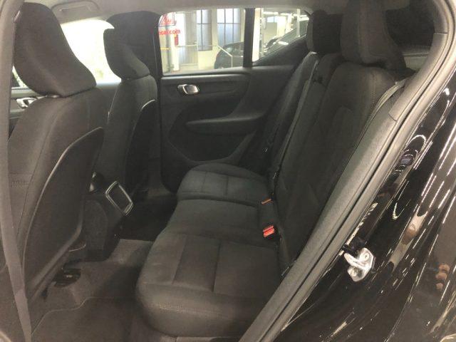 VOLVO XC40 T3 Geartronic Momentum